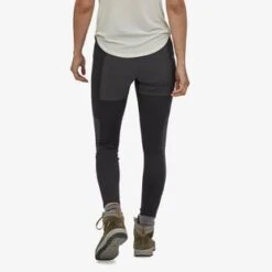 Patagonia Women's Pack Out Hike Tights 2 Patagonia Women's Pack Out Hike Tights -Ski Outlet Shop 21975 BLK BH2