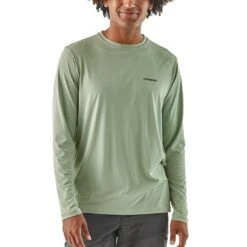 Patagonia Mens Long- Sleeved Capilene Cool Daily Fish Graphic Shirt -Ski Outlet Shop 52147 SRCE OM1