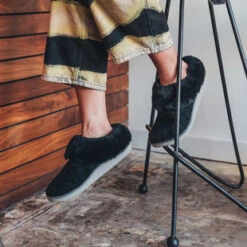 Olukai Women's Ku ` I Slipper -Ski Outlet Shop Carouselblack 1024x1024