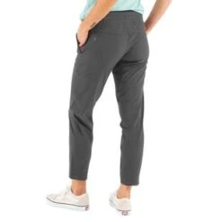 Free Fly Women's Breeze Cropped Pant 4 Free Fly Women's Breeze Cropped Pant -Ski Outlet Shop W BreezeCrop Graphite 2 600x